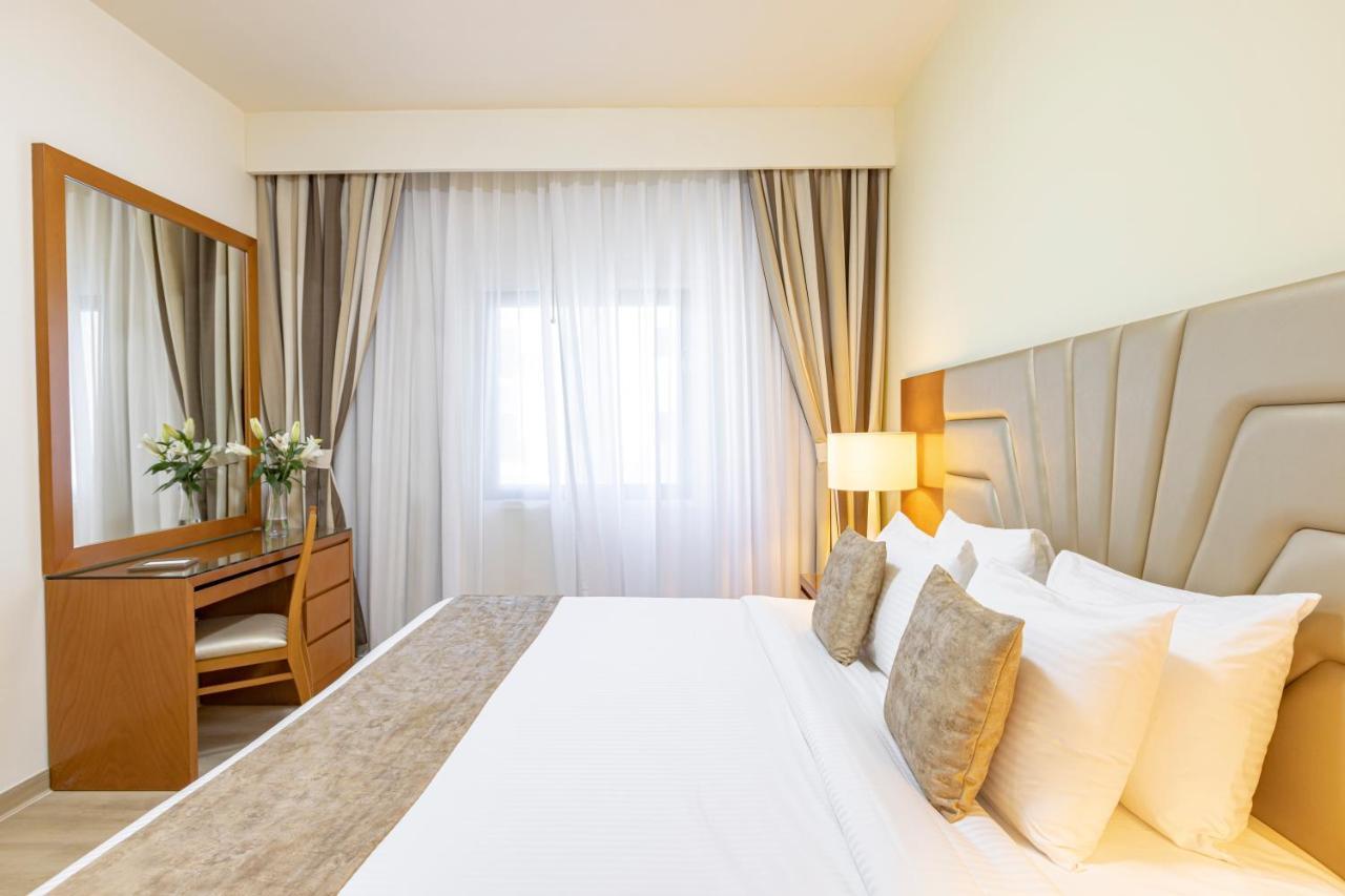 Golden Sands Suites Dubai Ngoại thất bức ảnh