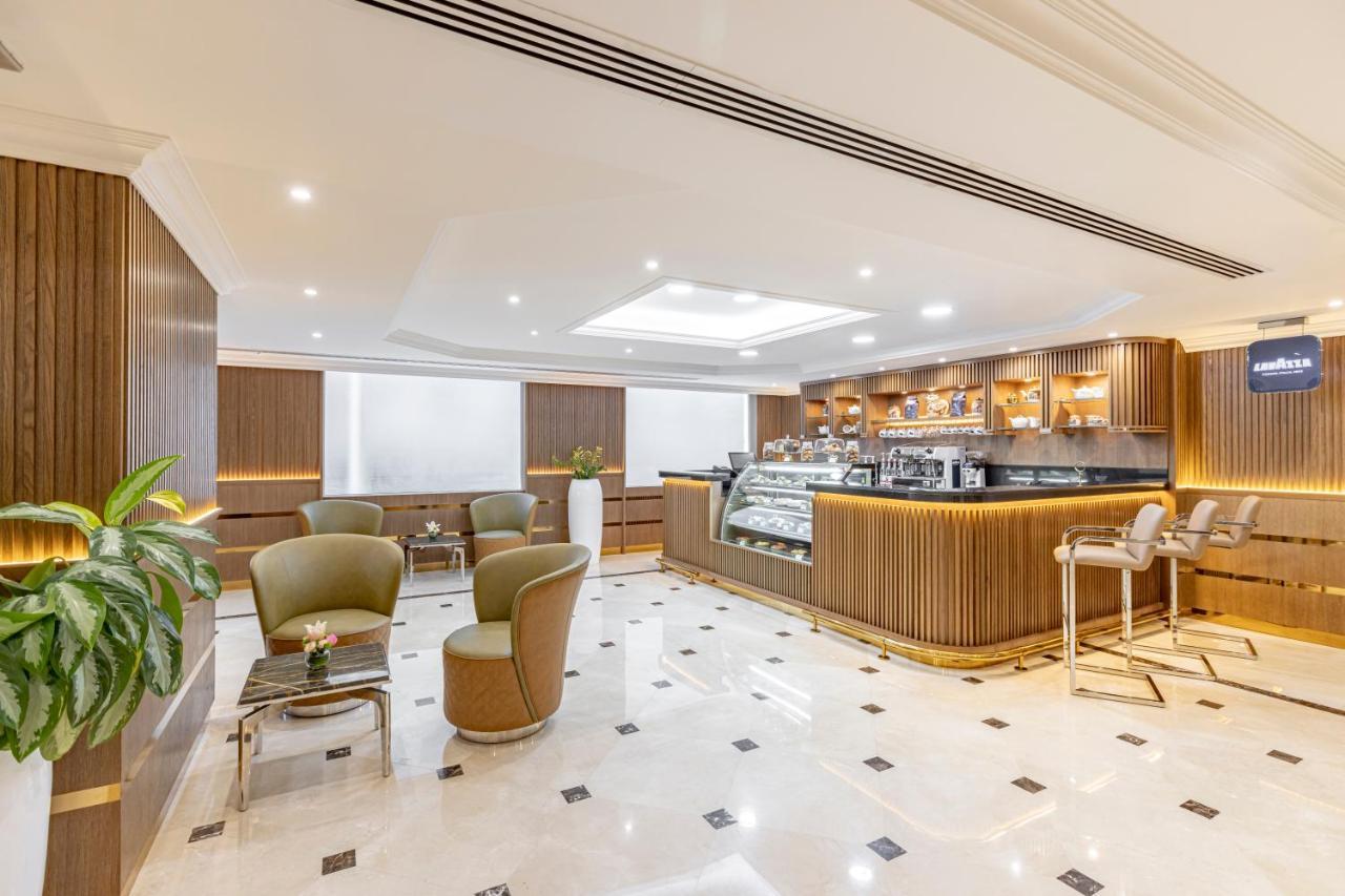 Golden Sands Suites Dubai Ngoại thất bức ảnh