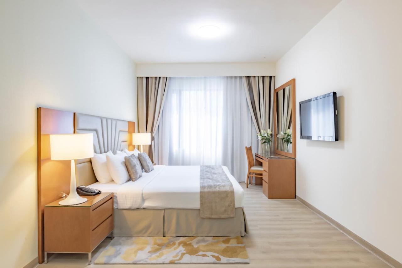 Golden Sands Suites Dubai Ngoại thất bức ảnh