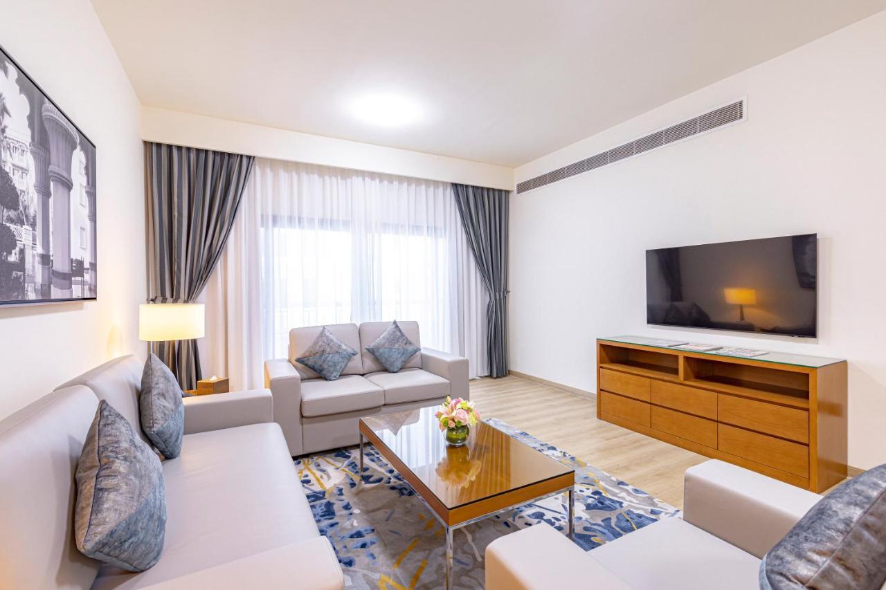 Golden Sands Suites Dubai Ngoại thất bức ảnh