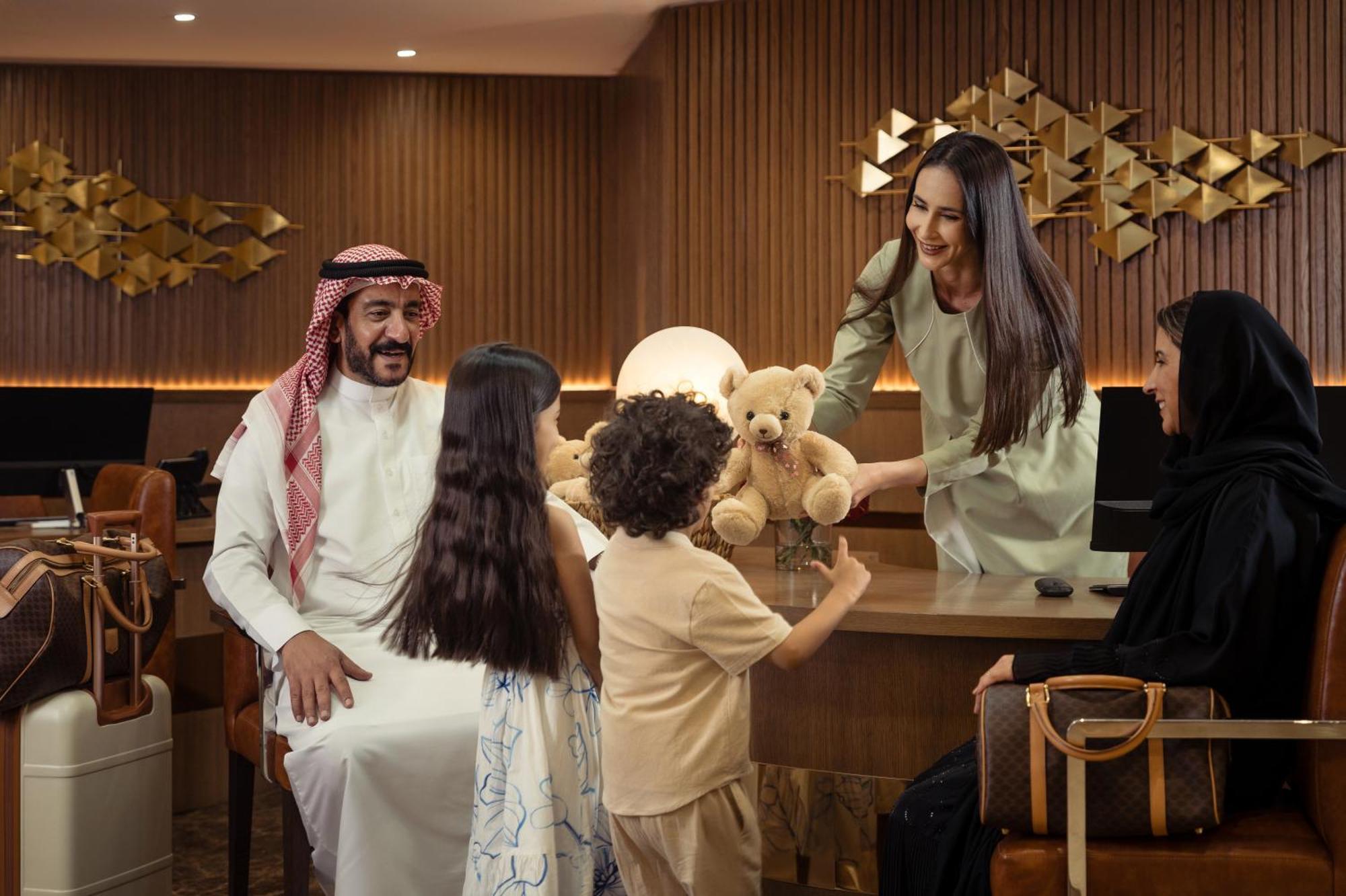 Golden Sands Suites Dubai Ngoại thất bức ảnh