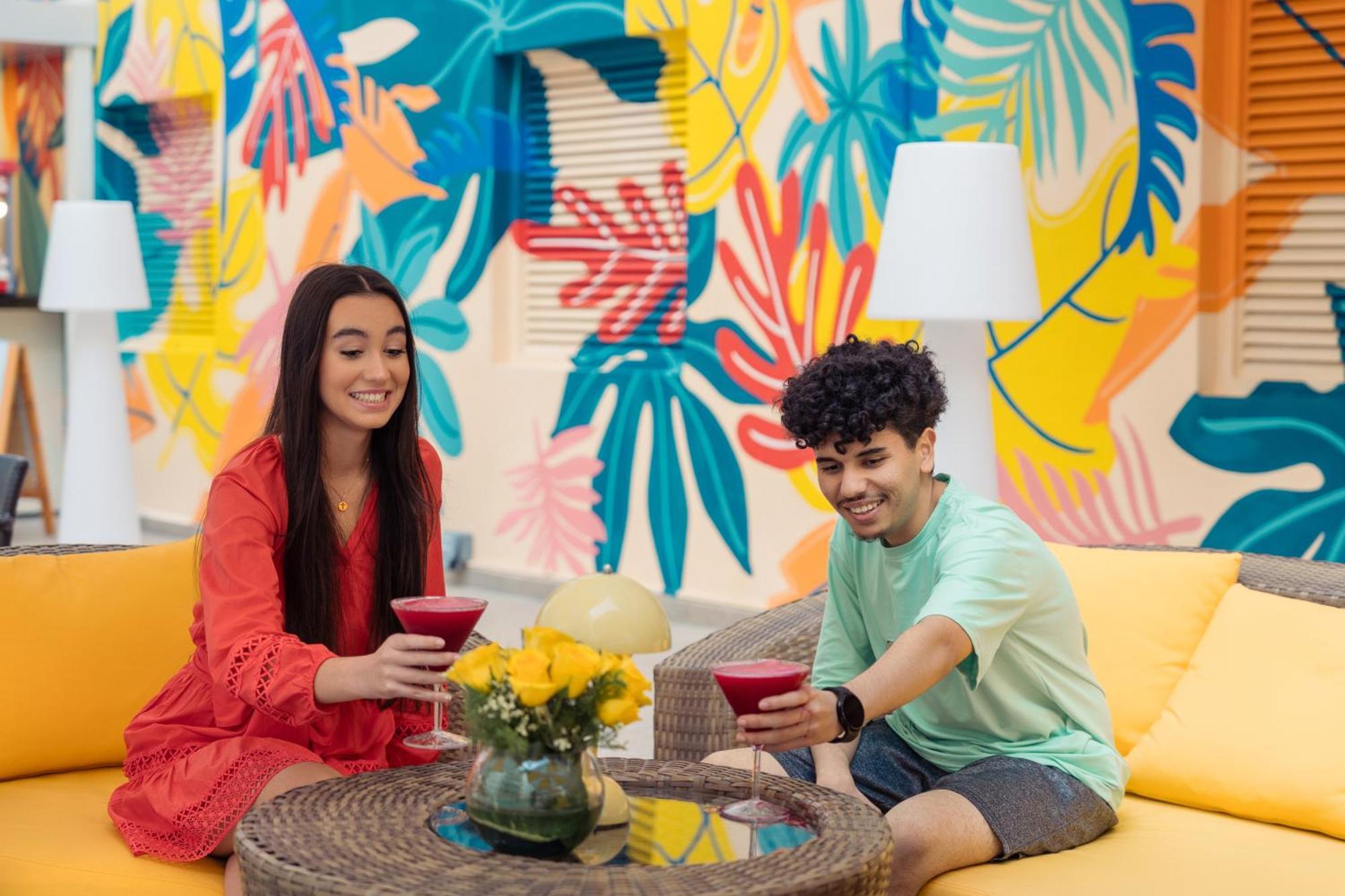 Golden Sands Suites Dubai Ngoại thất bức ảnh